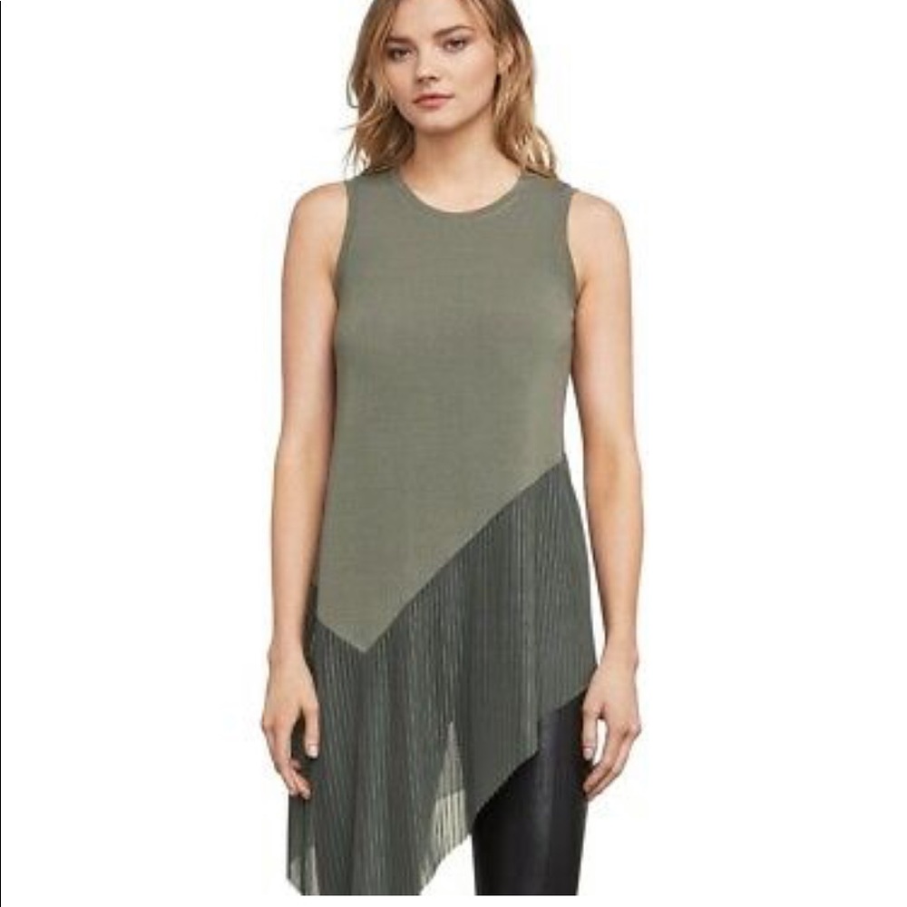 Preloved BCBGMAXAZRIA Annabelle top size M